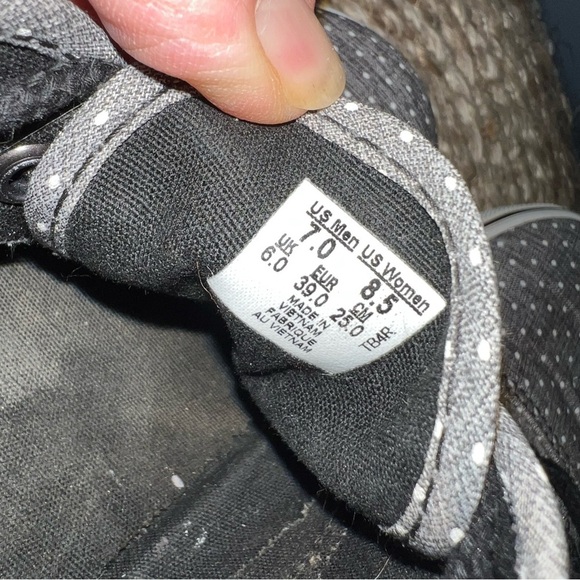 Vans Swiss Dot Sneakers - Picture 7 of 8